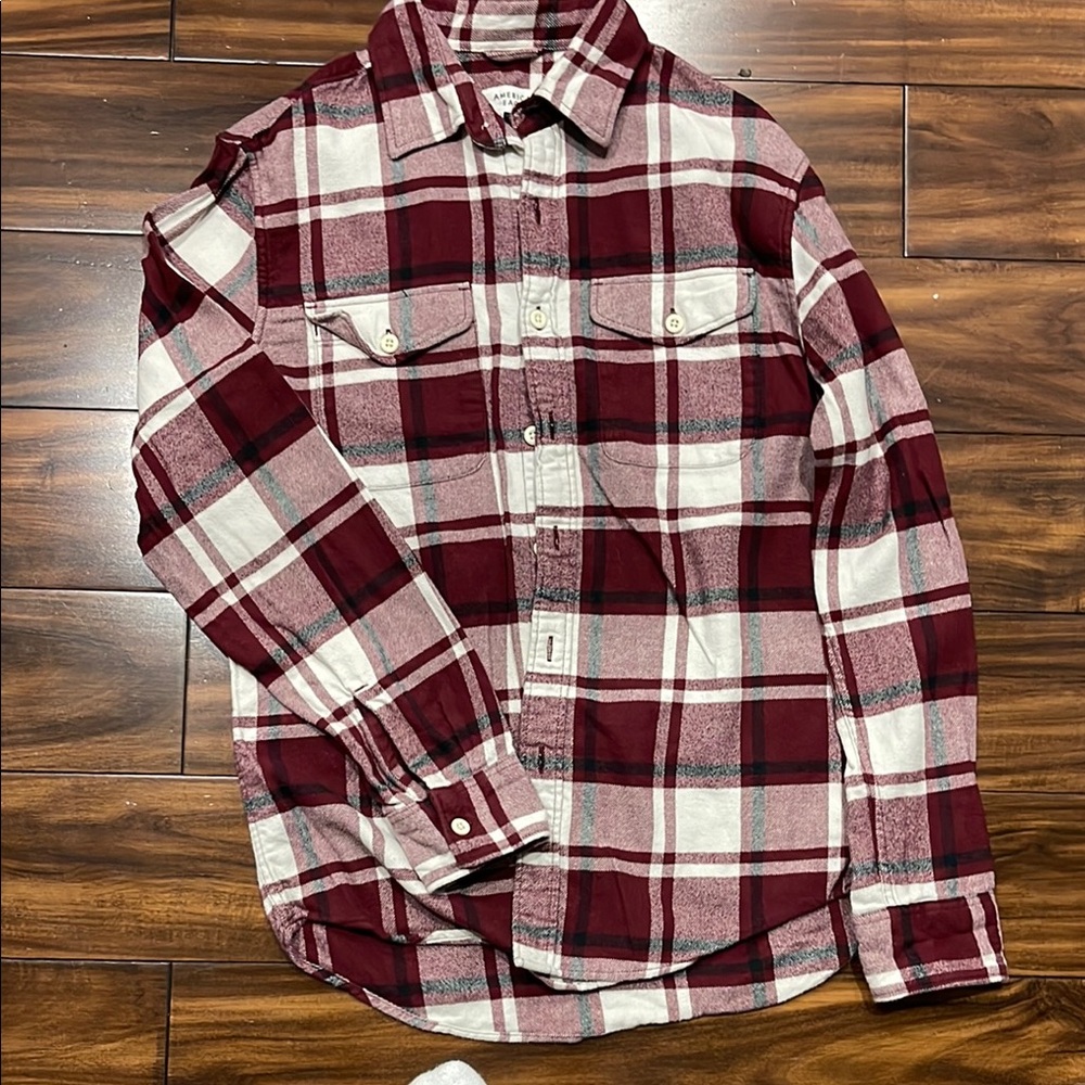 American Eagle Outfitters Red and White Plaid Shirt